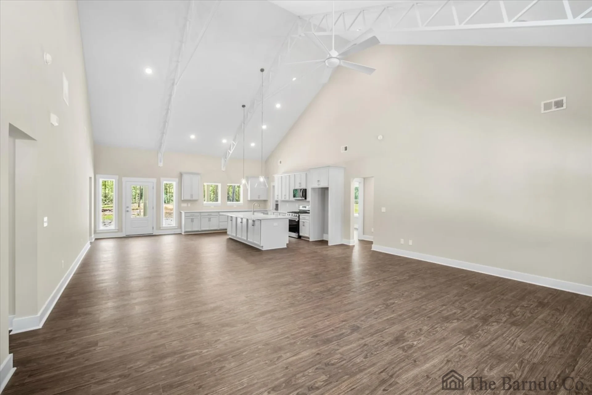 09-485 Rodeo Drive-20