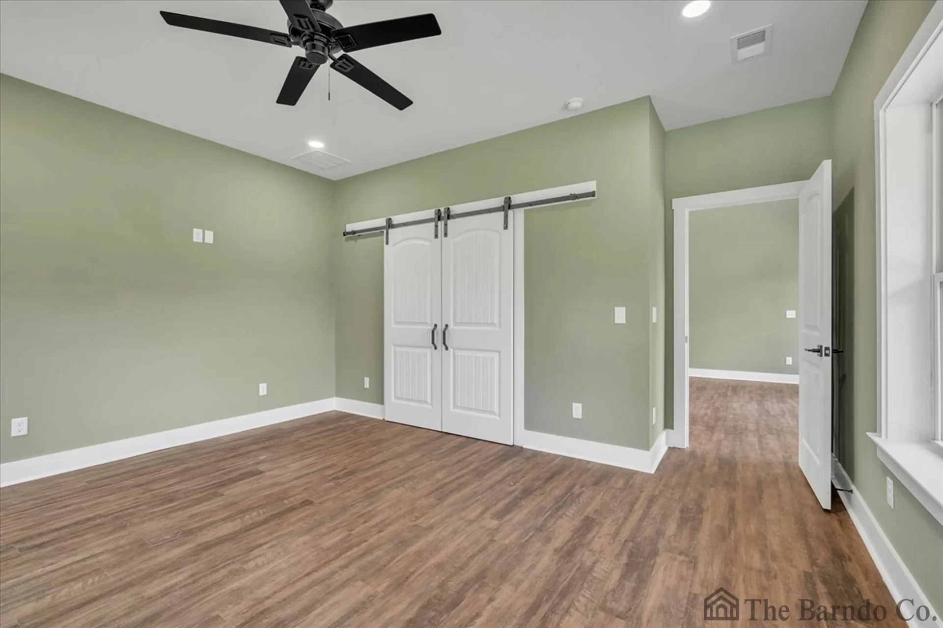 16-6878 Parkers Ferry Road-16