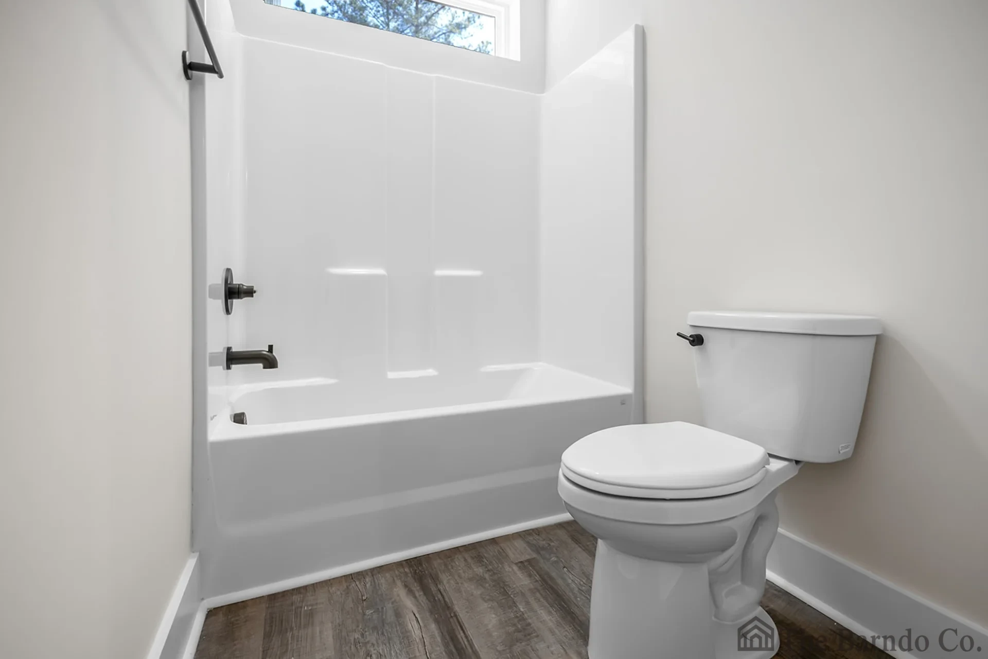 2Q5A6560-Enhanced-NR